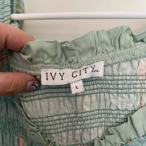 Ivy City Drwss - Picture 3 of 5